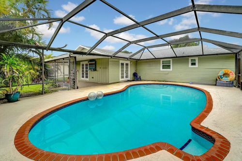 1918 Se Cheltenham St, Port St. Lucie, FL, 34983-4604 | Card Image