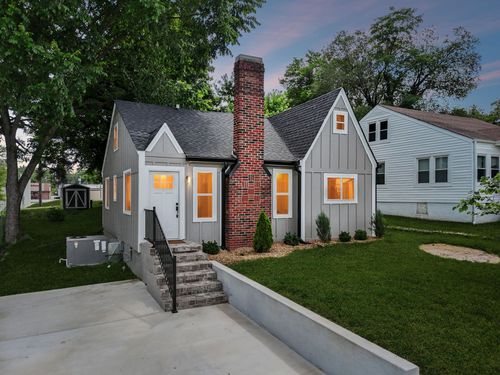 410 Campbell Ave, Tullahoma, TN, 37388-3308 | Card Image