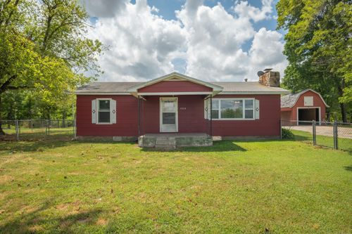 2008 Main St, Cassville, MO, 65625-9559 | Card Image