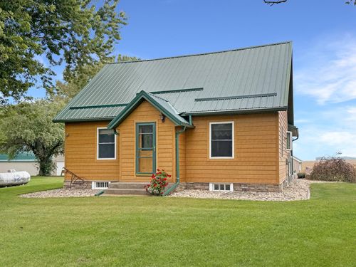 311 1st St, Russell, MN, 56169-3075 | Card Image