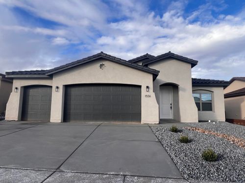 1556 Valle De Colores St Nw, Los Lunas, NM, 87031-9158 | Card Image