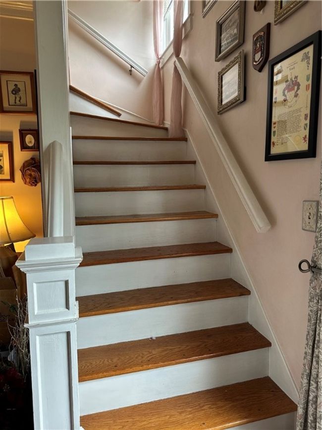 53 Wampanoag Trl, House other with 3 bedrooms, 2 bathrooms and 2 parking in Riverside RI | Image 8