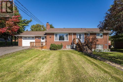 149 Glenwood Dr, Truro, NS, B2N1P5 | Card Image