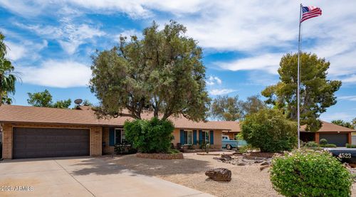 4523 E Voltaire Avenue, Phoenix, AZ, 85032 | Card Image