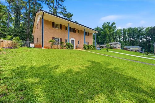 1020 Cedar Cir, Forest Park, GA, 30297-4103 | Card Image