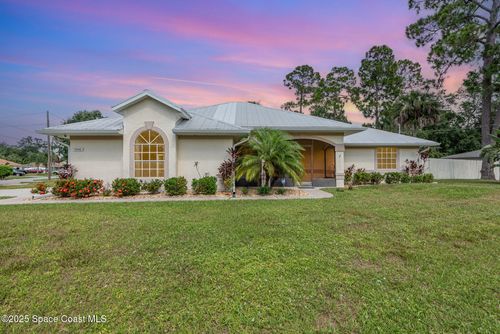 7045 Grissom Pkwy, Cocoa, FL, 32927-3207 | Card Image
