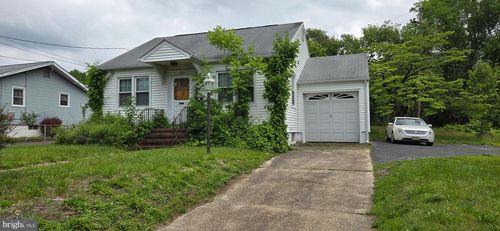 212 New Albany Rd, MOORESTOWN, NJ, 08057-1248 | Card Image