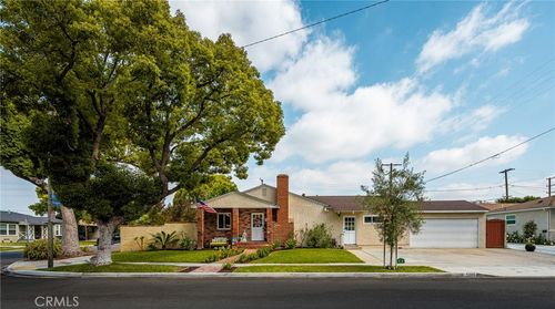 5305 E Carita St, Long Beach, CA, 90808-2559 | Card Image