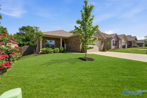 169 Heritage Brook Dr Nw, Madison, AL, 35757-5903 | Card Image