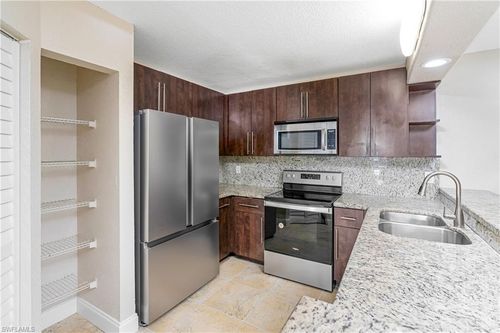 apt-13-161 Santa Clara Dr, Naples, FL, 34104-5418 | Card Image