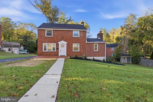 112 E Thomson Ave, SPRINGFIELD, PA, 19064-2831 | Card Image