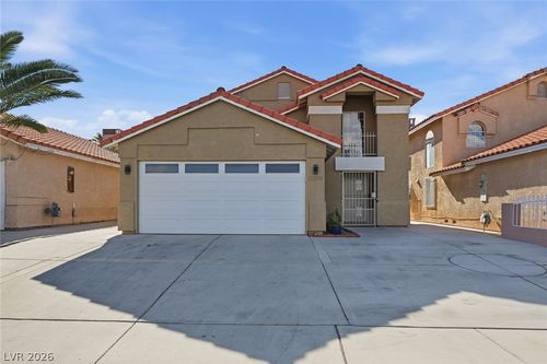 2304 Stockton Ave, Las Vegas, NV, 89104-3823 | Card Image