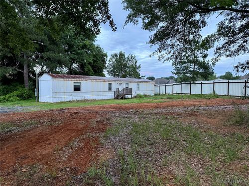 2023 Davis St, Deatsville, AL, 36022 | Card Image
