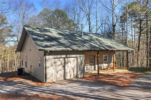 365 Ruby Ln, Mineral Bluff, GA, 30559-7105 | Card Image