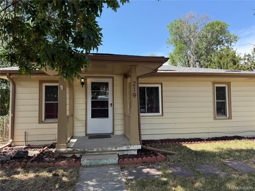 219 N 10th Ave, Brighton, CO, 80601-1811 | Card Image