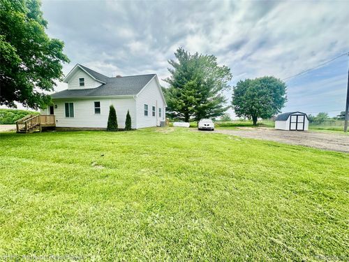 5435 Byron Rd, Howell, MI, 48855-9309 | Card Image
