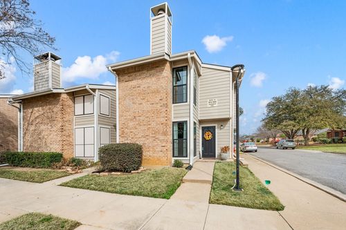 1912 Shadowood Trl, Colleyville, TX, 76034-3009 | Card Image