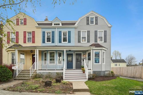 60 Arnold Ter, South Orange, NJ, 07079-1813 | Card Image