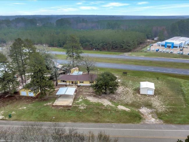 921 S Market St, House other with 3 bedrooms, 2 bathrooms and 4 parking in Grapeland TX | Image 29