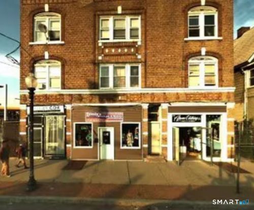 apt-a2-2066 Main St, Bridgeport, CT, 06604-2747 | Card Image