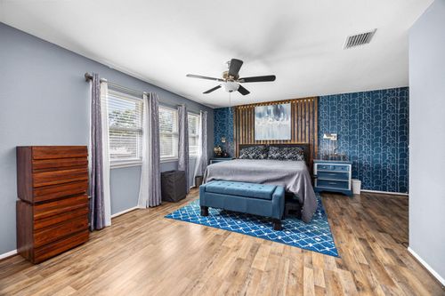 6514 Vialinda Dr, Houston, TX, 77083-1147 | Card Image
