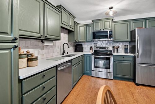 2341 Effingham Way, Sun Prairie, WI, 53590 | Card Image