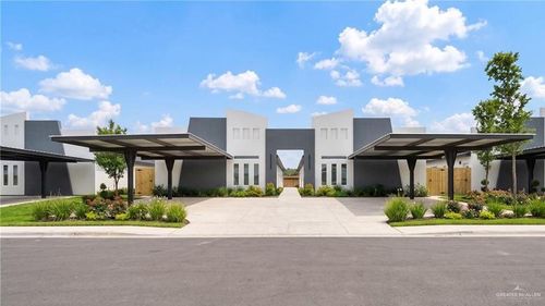 1202 S Woodland Dr, Pharr, TX, 78577 | Card Image