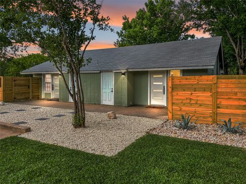 6100 Calmar Cv, Austin, TX, 78721-3401 | Card Image