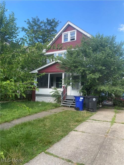 3198 E 121st St, Cleveland, OH, 44120-3829 | Card Image