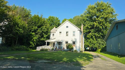 110 Hudson Ave, Chatham, NY, 12037-1323 | Card Image