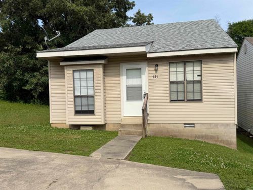 131 Rockyreef Cir, Hot Springs, AR, 71913-7155 | Card Image
