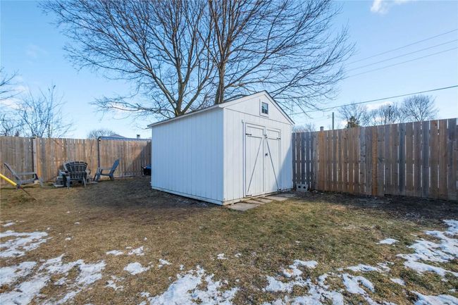 7 7 Th Ave, House other with 2 bedrooms, 1 bathrooms and 3 parking in Kingston ON | Image 11