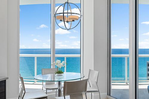 apt-1903-4600 N Ocean Dr, Riviera Beach, FL, 33404-2795 | Card Image