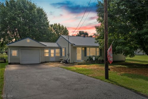 61 New St, Greenwich, OH, 44837-1001 | Card Image