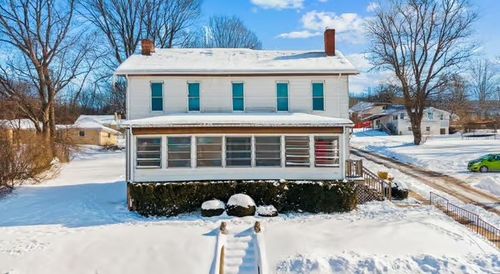 125 Center Ave, Burgettstown Boro, PA, 15021 | Card Image