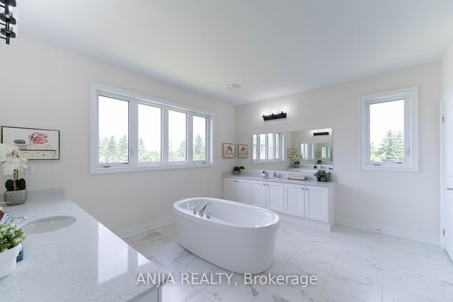 21 Joiner Cir, House other with 5 bedrooms, 5 bathrooms and 5 parking in Whitchurch Stouffville ON | Image 46