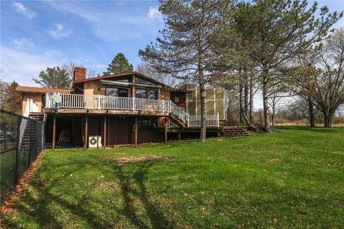 305 Michele Ln, Sayre, PA, 18840-7832 | Card Image