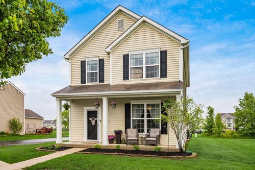 273-6315 Red Glare Dr, Galloway, OH, 43119-8030 | Card Image
