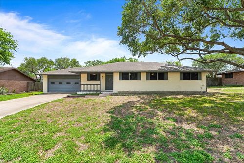 14417 Fairway Dr, Corpus Christi, TX, 78410-5690 | Card Image