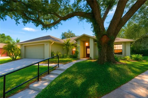 608 Chautauqua Dr, MOUNT DORA, FL, 32757-6325 | Card Image