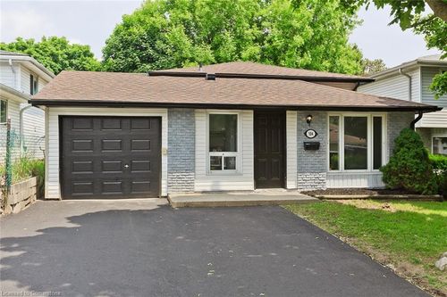 504 Pinetree Cres, Cambridge, ON, N3H4X5 | Card Image