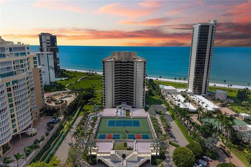 apt-400-4551 Gulf Shore Blvd, NAPLES, FL, 34103-4600 | Card Image