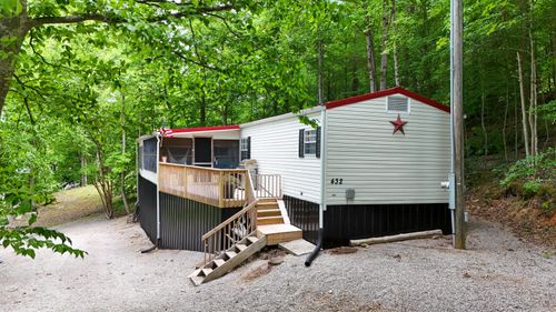 432 N Lake Drive, Burnside, KY, 42519 | Card Image