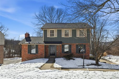 244 Oak Entrance Dr, Clairton, PA, 15025-3024 | Card Image