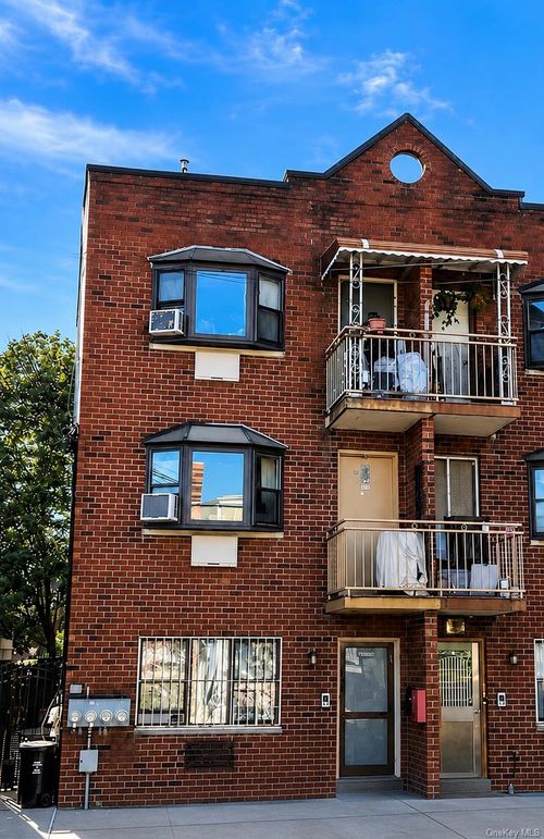 3929 56th St, Woodside, NY, 11377-2491 | Card Image