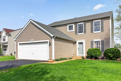 4512 Harrison St, Yorkville, IL, 60560-6026 | Card Image