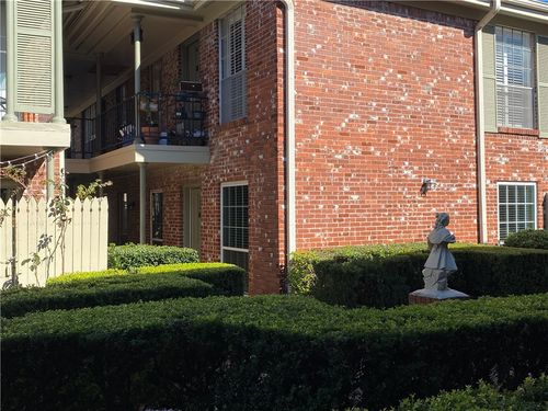 apt-139-7920 Rockwood Ln, Austin, TX, 78757-8056 | Card Image