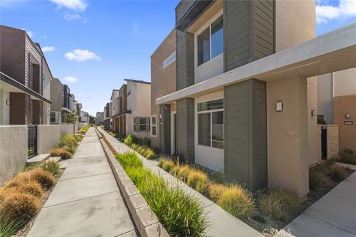 26912 Winding Trail Ct, Valencia, CA, 91381-2186 | Card Image