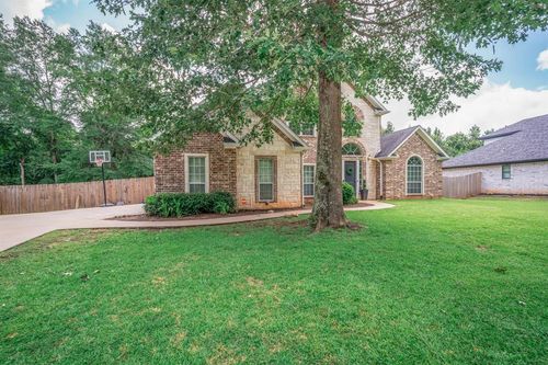 1414 Nottingham St, White Oak, TX, 75693-2137 | Card Image