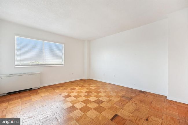 APT-1105B - 1121 University Blvd W, Condo with 3 bedrooms, 2 bathrooms and null parking in SILVER SPRING MD | Image 20
